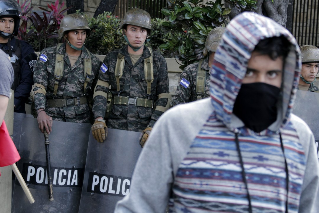 Honduras heeft nog steeds geen president, wel dodelijke repressie van opstand